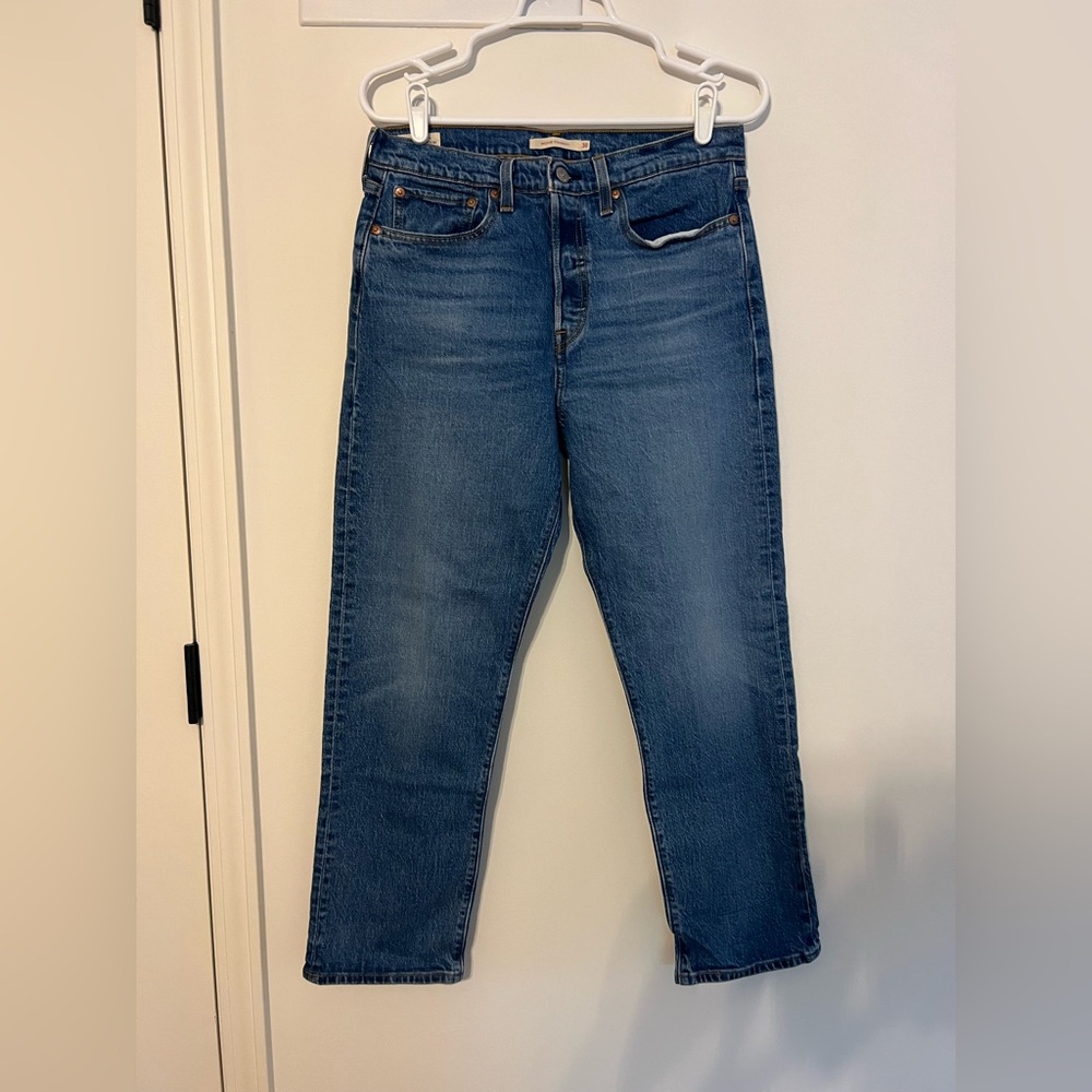 Levi’s Wedgie Straight-Leg Jeans